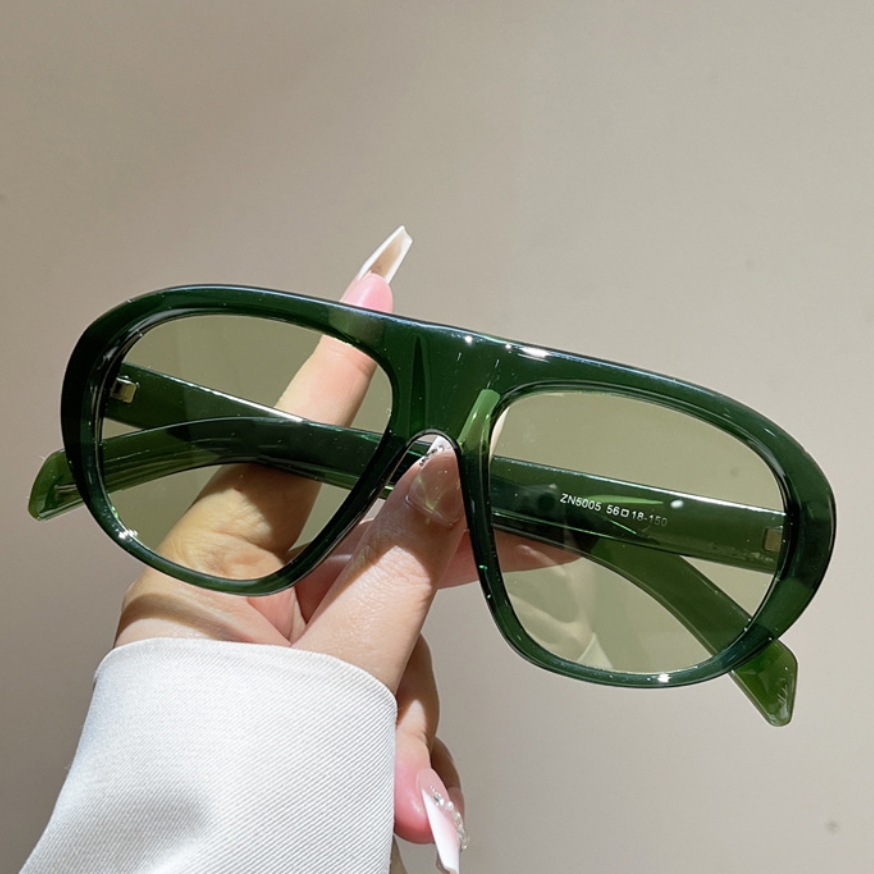 Street Fashion Glasses - نظارات شمسية جديدة كبيرة الحجم للنساء