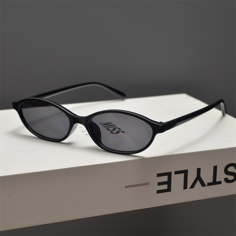 نظارات شمسية نسائية جديدة بتصم - مراجعة Street Fashion Glasses وسعره