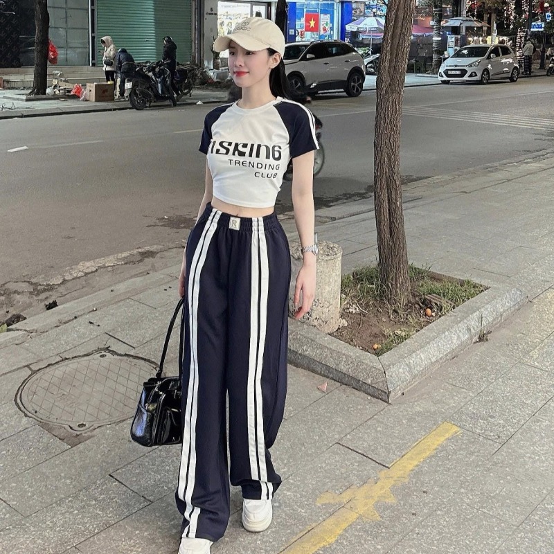 بدلة أنيقة للنساء صيفية جديدة  - مراجعة Street Fashion Tshirt وسعره