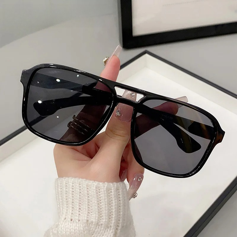 نظارات شمسية مربعة بجسر مزدوج  - مراجعة Street Fashion Glasses وسعره