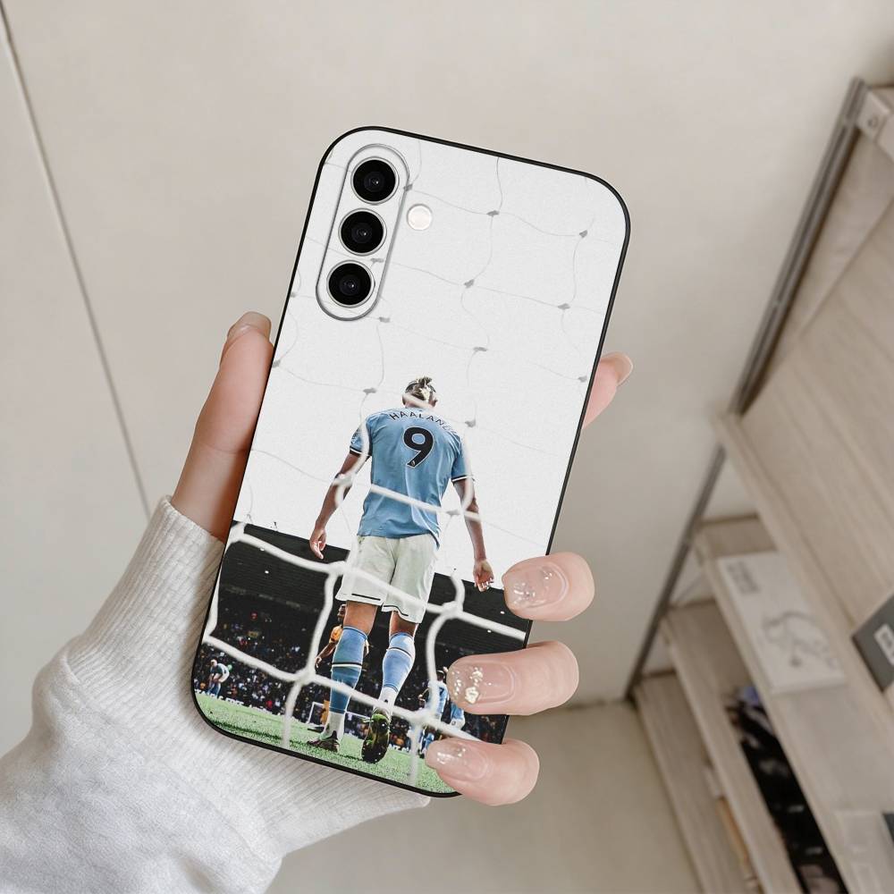 حافظة هاتف Football Star E-Erl - مراجعة Street Fashion Store وسعره