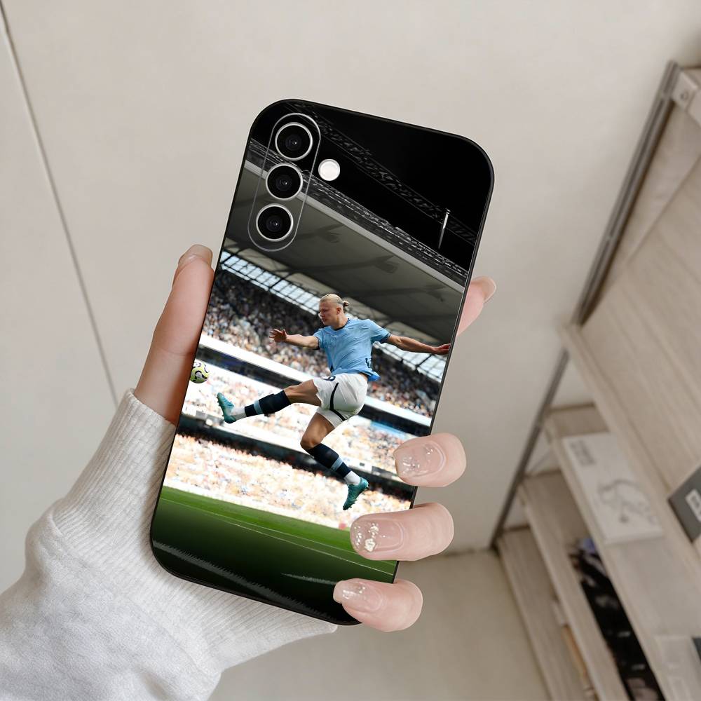 حافظة هاتف Football Star E-Erl - مراجعة Street Fashion Store وسعره