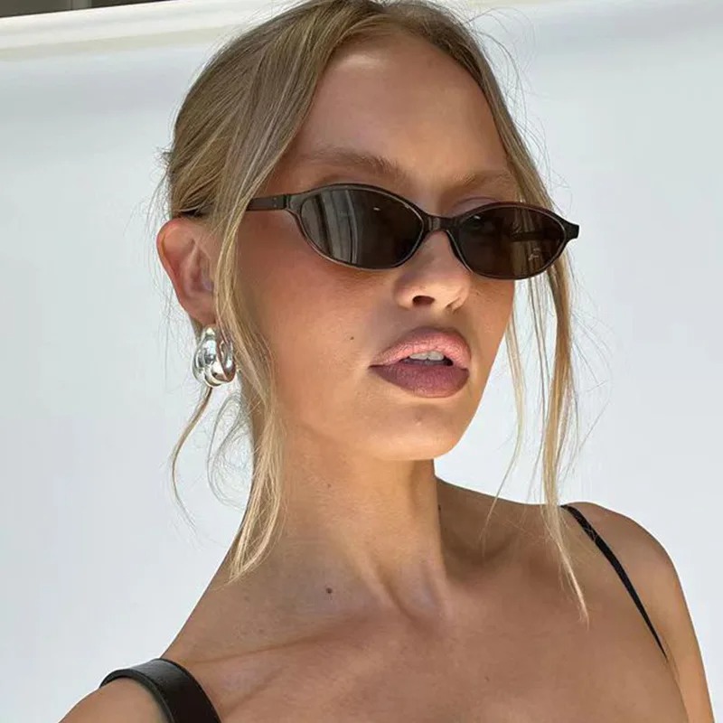 نظارات شمسية بإطار بيضاوي عتيق - مراجعة Street Fashion Glasses وسعره