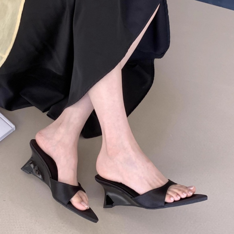 شباشب نسائية جديدة للصيف بكعب  - مراجعة Street Fashion Clothing وسعره