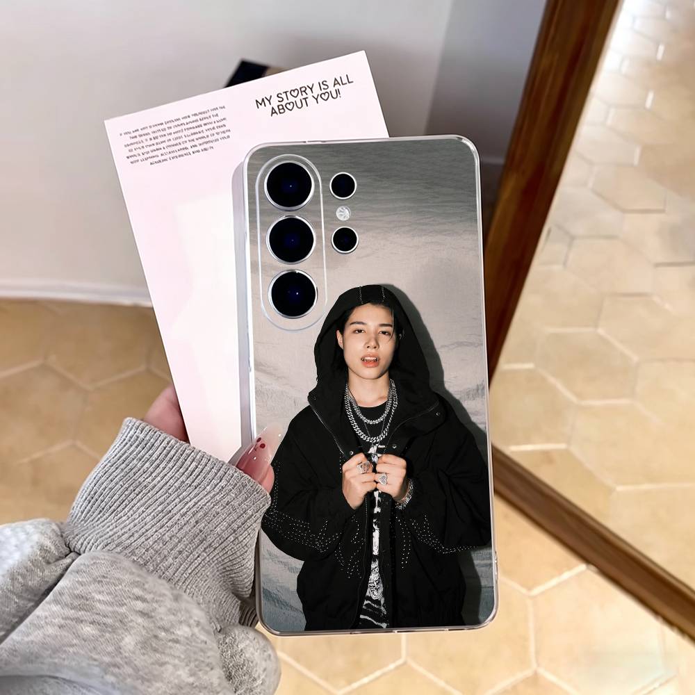 غطاء هاتف شفاف من لويس LNGSHOT - مراجعة Street Fashion Store وسعره